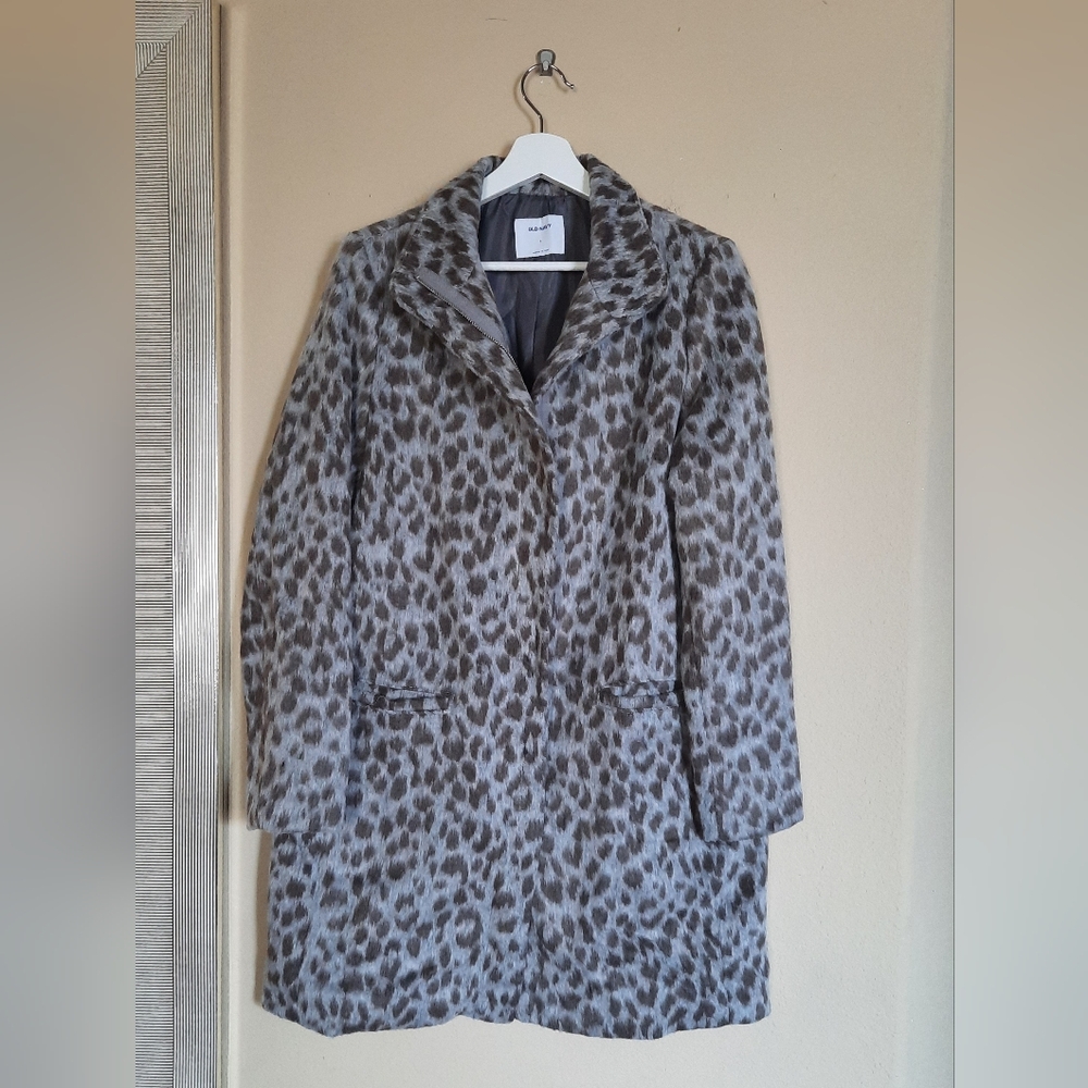 Old Navy Animal Print Coat Leopard Cheetah Giraffe Cozy Fuzzy